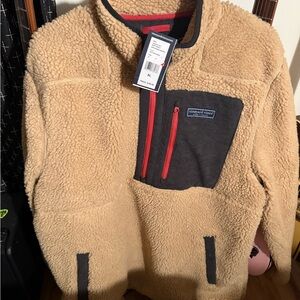 Vineyard Vines Sherpa Quarter-Zip in Khaki and Red